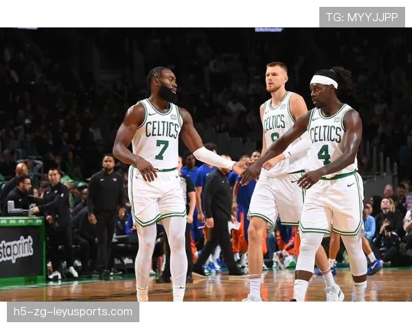 凯尔特人火力全开，双探花组合无解，凯尔特人双星